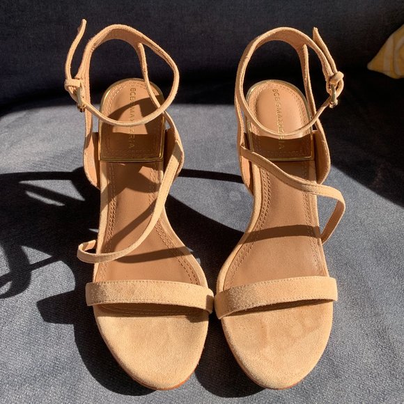 BCBGMAXZRIA Amilia Suede Tea Rose Heels Women's Size 5.5 - Picture 7 of 8